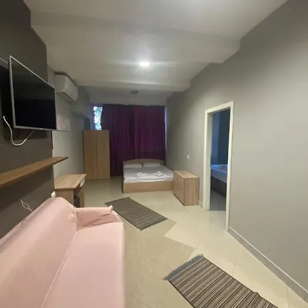 Fama 3* Skopje